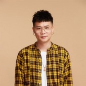 蕭秉治(ティンティン)