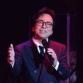 君は薔薇より美しい